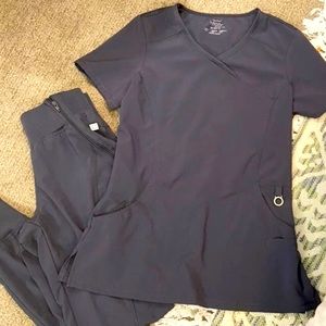 Cherokee infinity Scrubs